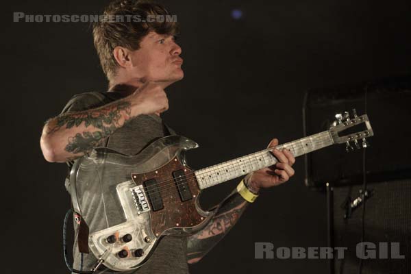 THEE OH SEES - 2014-08-14 - SAINT MALO - Fort de St Pere - 